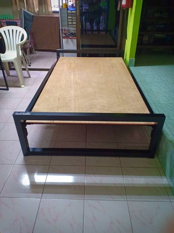 เตียงเหล็ก รุ่นเบสิกลอฟท์ - Image 5