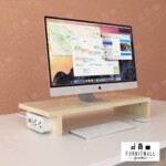 ชั้นวางจอ พร้อมปลั๊กไฟ