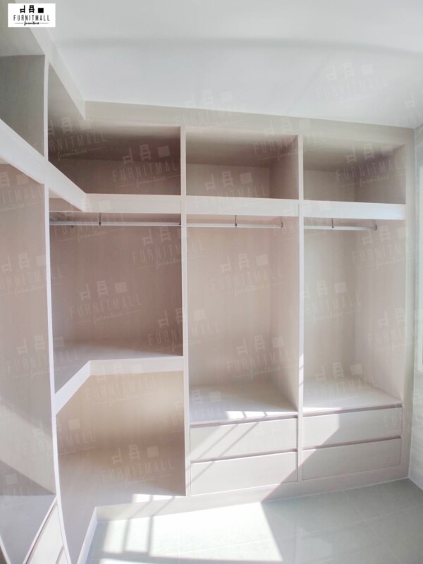 บิ้วอิน walk-in-closet  ไม่มีหน้าบานตู้เสื้อผ้า - Image 2